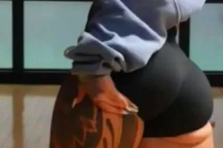 ➡ IF U WANNA SEE ME ➡ MESSAGE ME ON MY 💦𝙊𝙉𝙇𝙔𝙁𝘼𝙉𝙎💦 AND I WILL MESSAGE YOU BACK ⬇ 𝙄𝙉𝙎𝙏𝘼𝙉𝙏𝙇𝙔 PRESS DOWN ON MY ONLYFANS LINK BELOW AND PRESS OPEN 👇 https://onlyfans.com/wettitaliansophia - Image 8